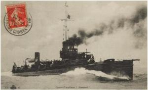 Carte postale représentant le contre-torpilleur L'Etendard. La carte a été expédiée de Rochefort le 21 janvier 1910 (http://recherches.historiques-leconquet.over-blog.com)